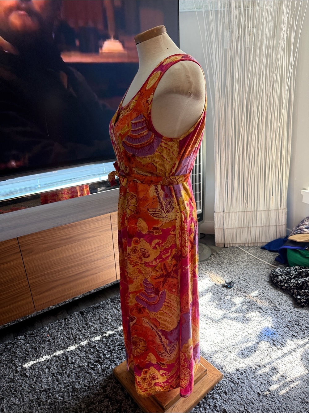 Vintage 90’s Sleeveless Maxi Dress in Fuchsia & Orange Floral Print - Picture 4 of 10